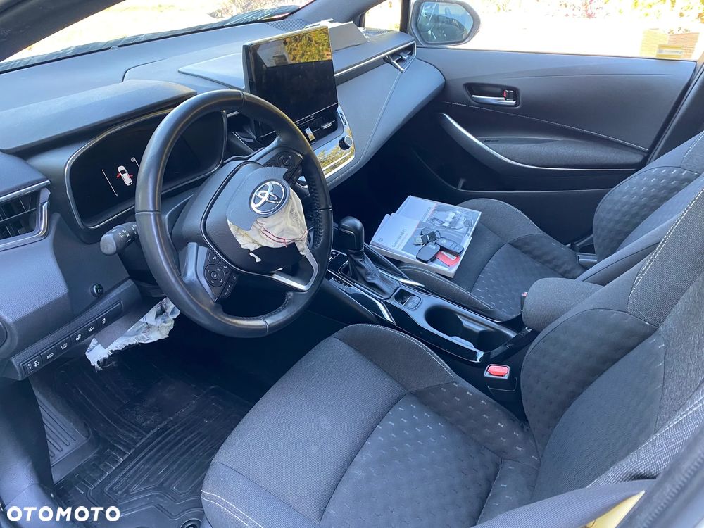 Toyota Corolla 2.0 Hybrid Comfort - 9