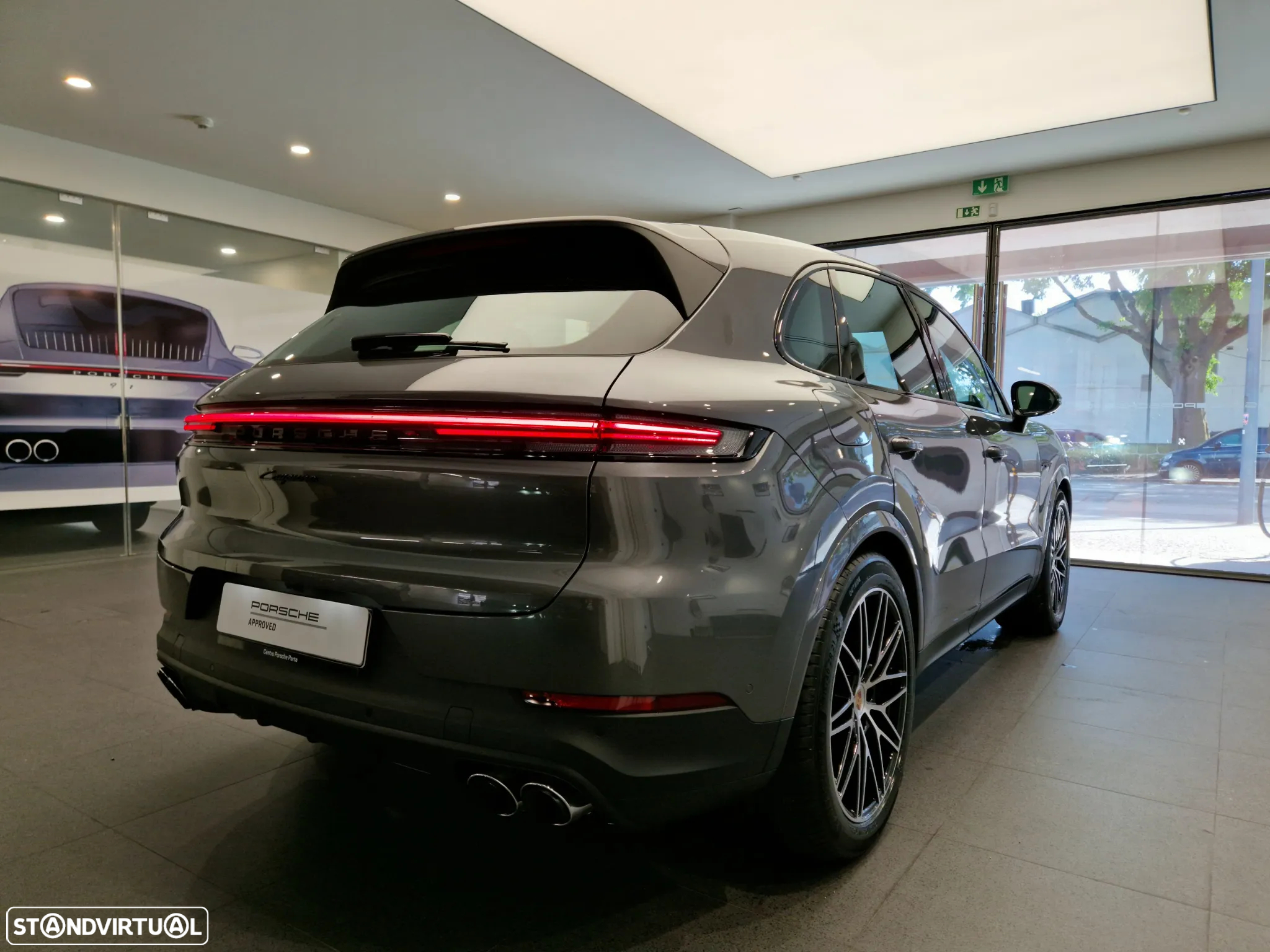 Porsche Cayenne E-Hybrid - 6