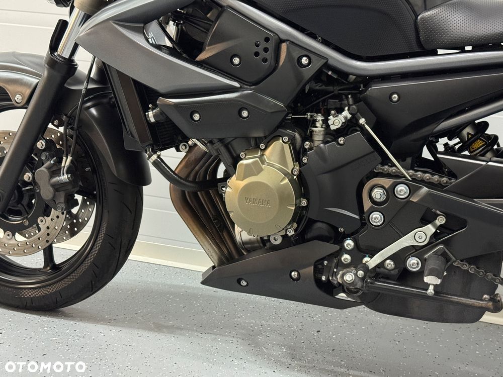 Yamaha XJ - 19