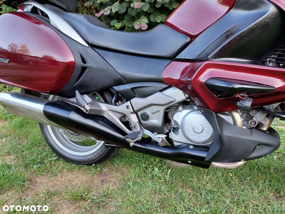 Honda Deauville - 17