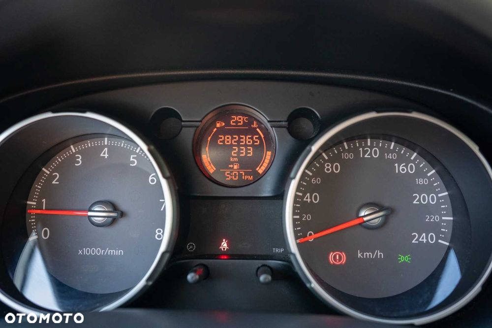Nissan Qashqai+2 - 5