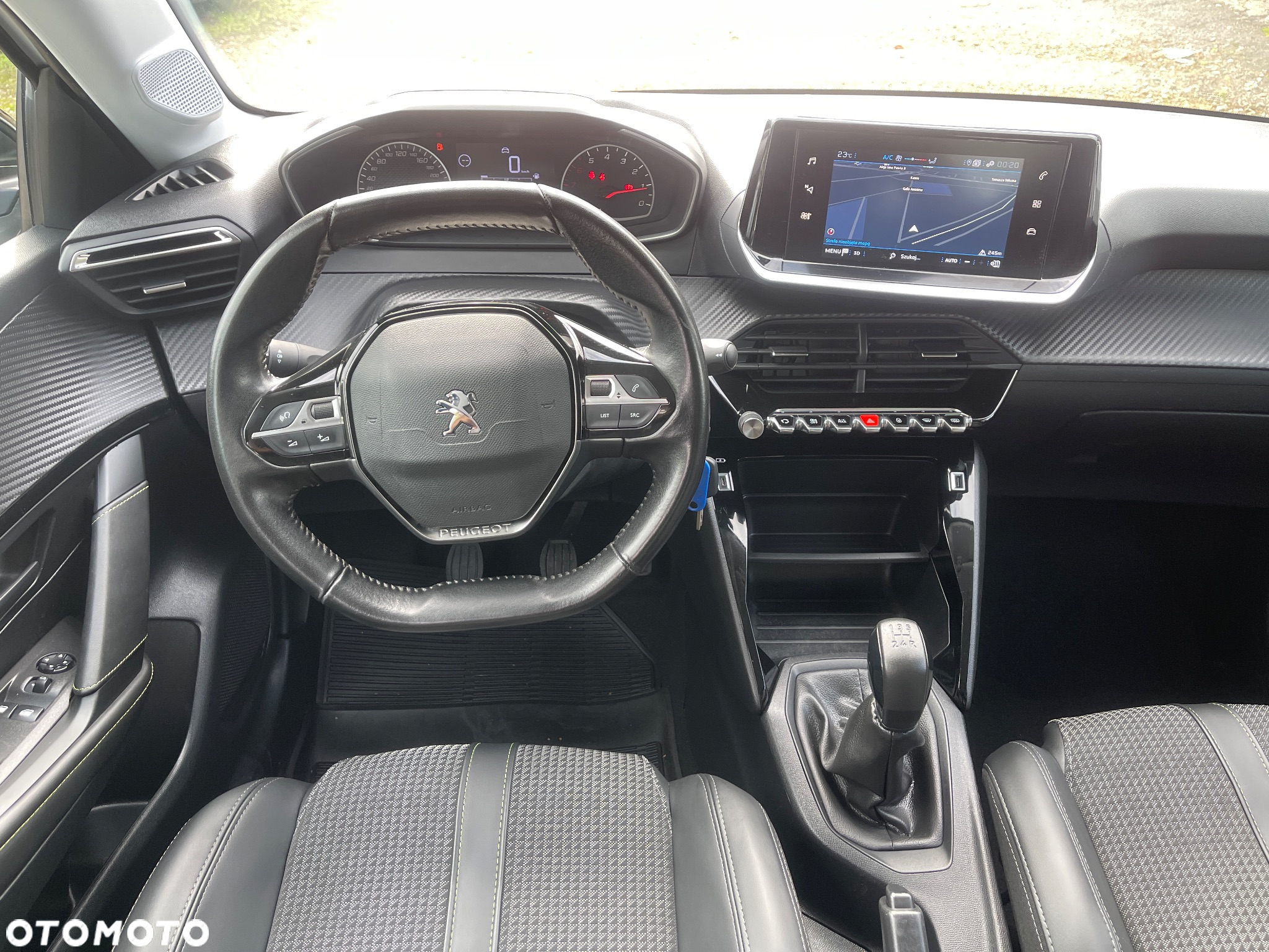 Peugeot 208 1.2 PureTech Style S&S - 21