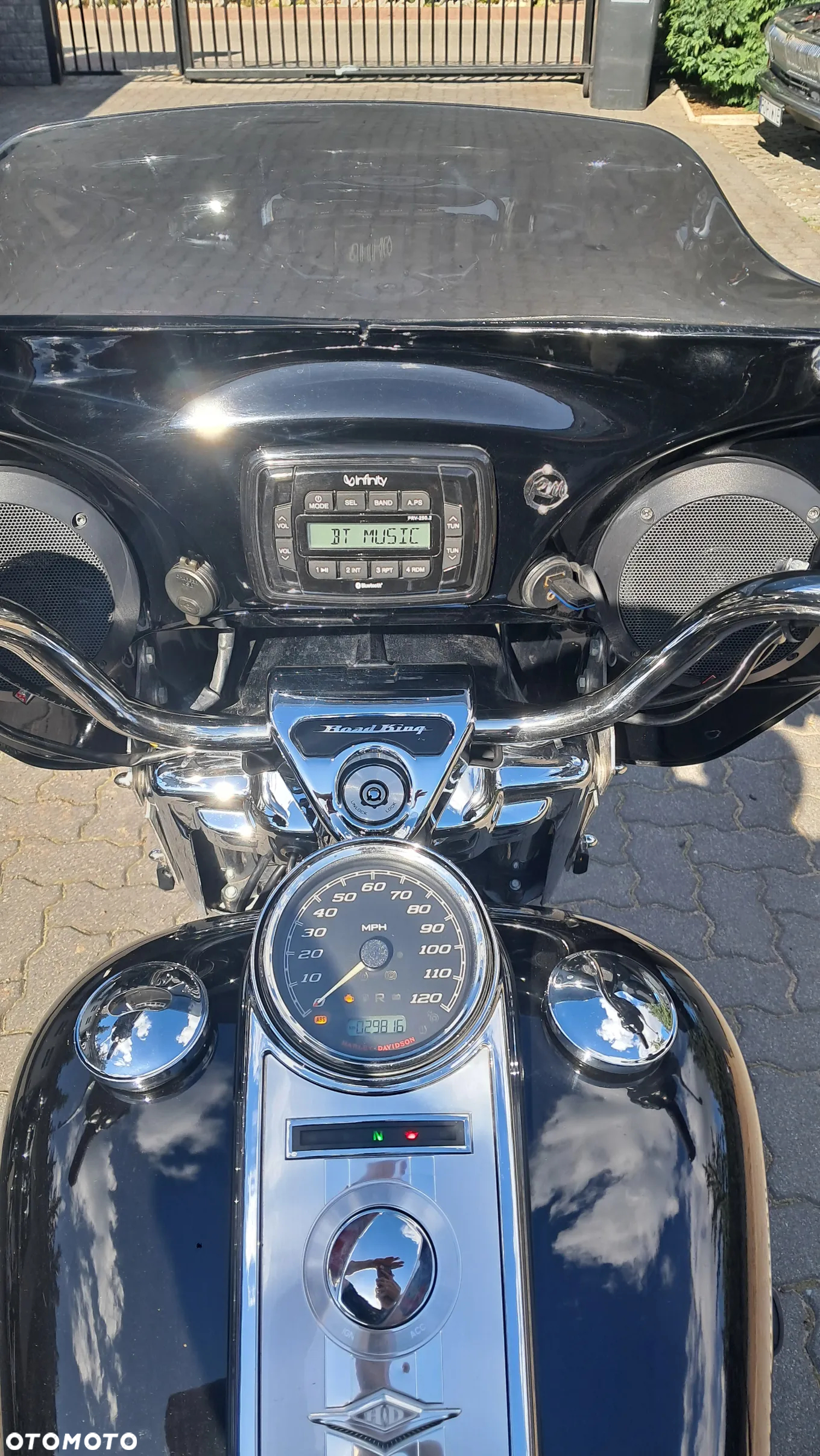 Harley-Davidson Touring Road King - 10