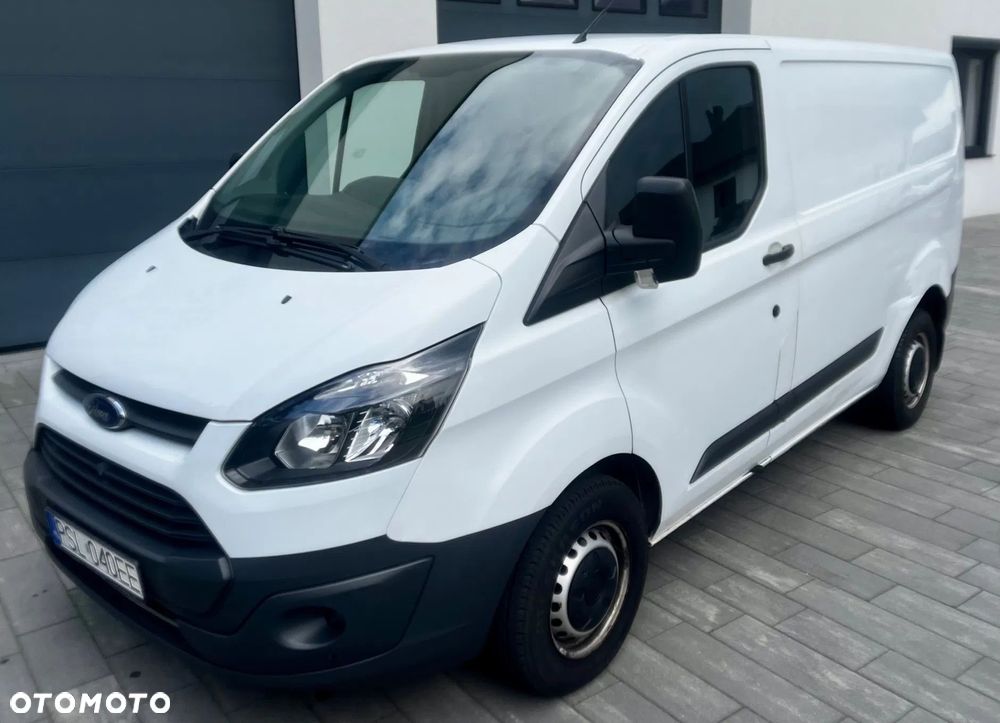 Ford Transit - 1