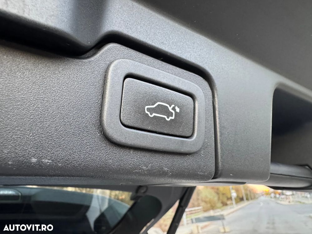 Land Rover Range Rover Evoque - 30