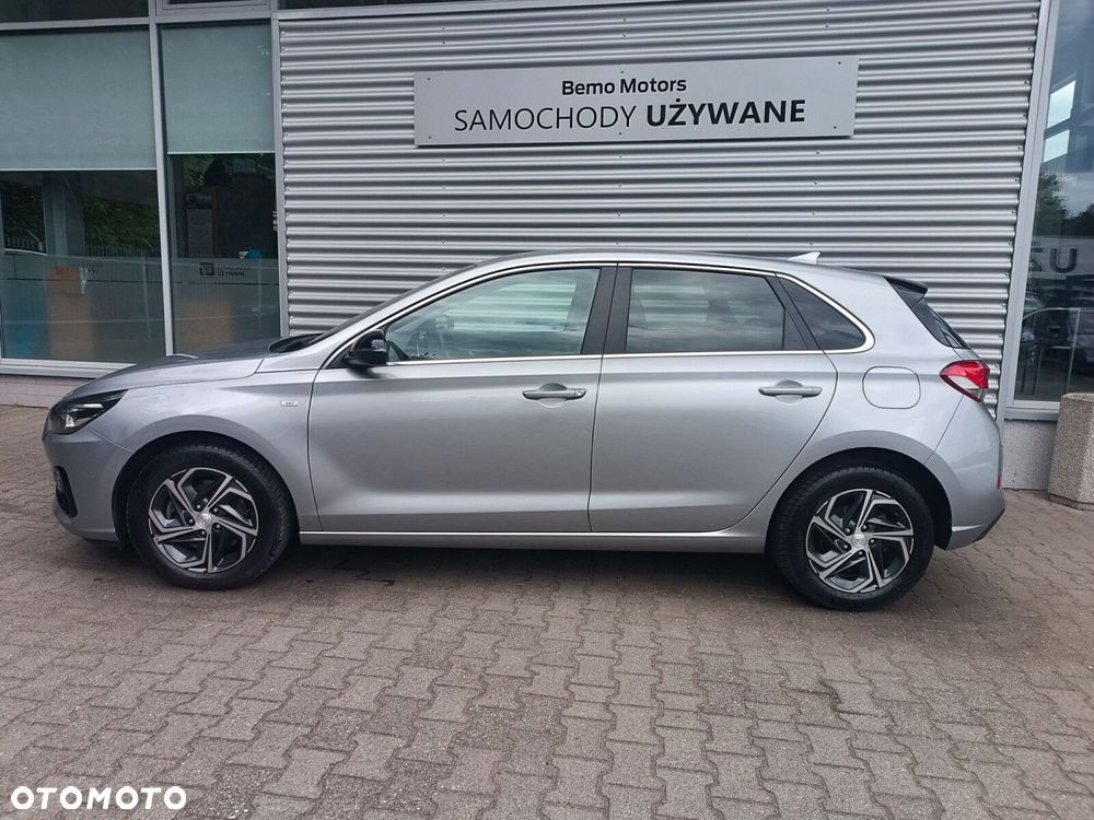 Hyundai i30 1.5 T-GDI 48V Smart - 4
