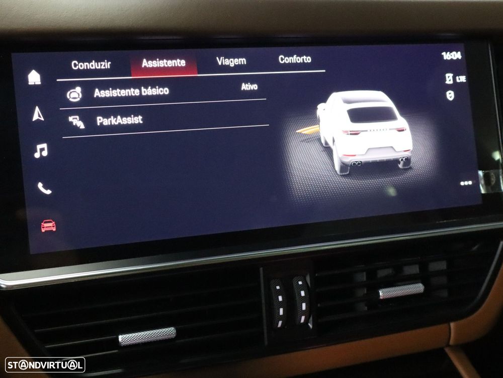 Porsche Cayenne Coupé E-Hybrid - 16