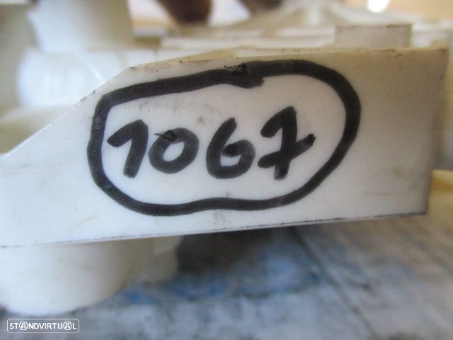 Motor Elevador Vidro 0130822216 FORD FOCUS SW 2005 FD FORD FOCUS 2 2009 1.6TDCI 90CV 5P BRANCO FD - 4