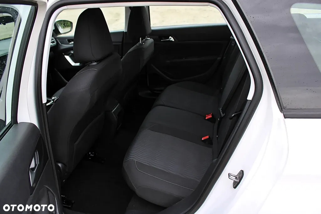 Peugeot 308 - 13
