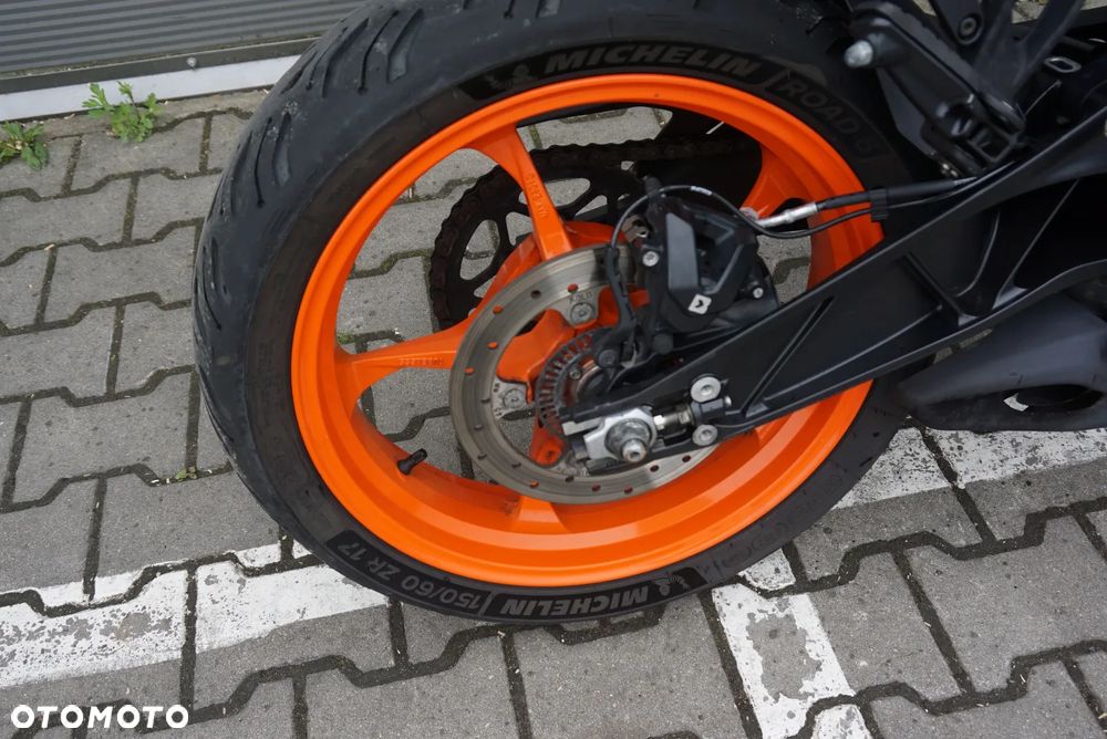KTM Duke - 4