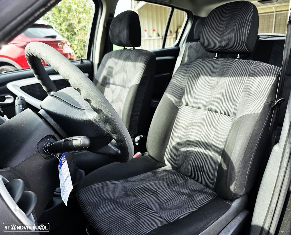 Dacia Sandero 1.2 16V Confort - 9