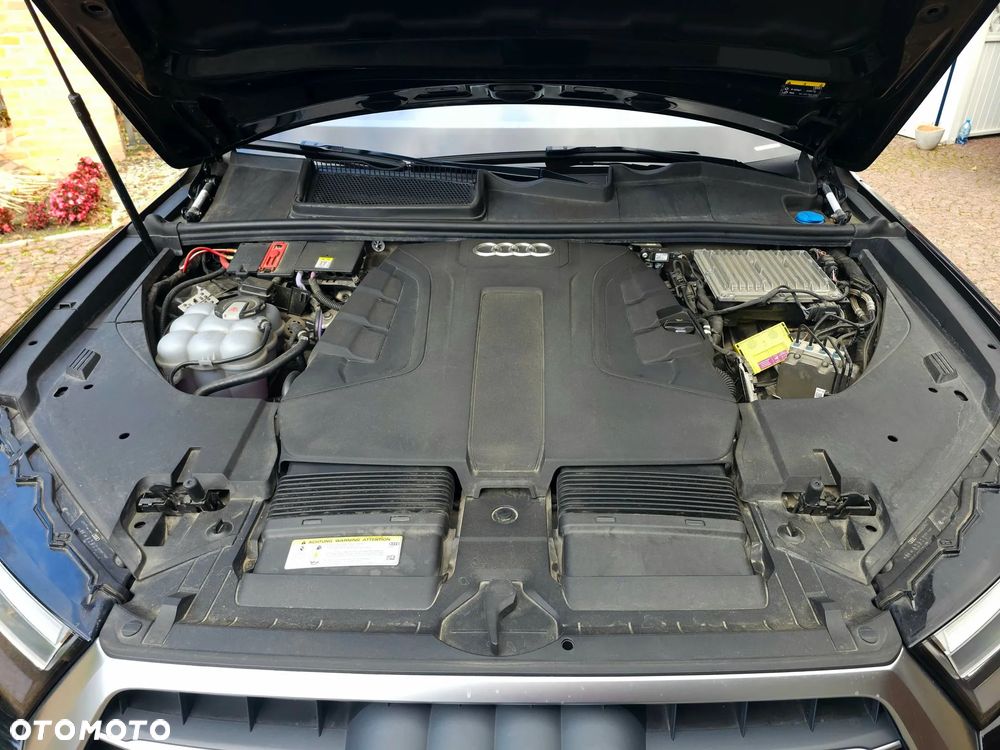 Audi Q7 - 40