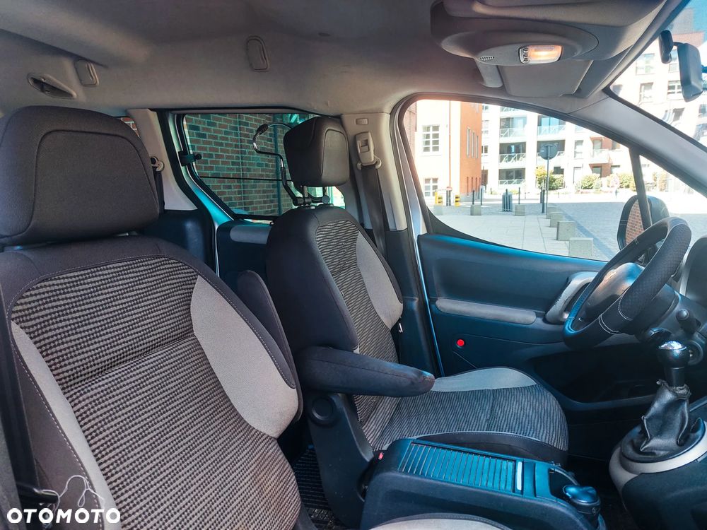 Peugeot Partner Kombi 110 Premium - 17