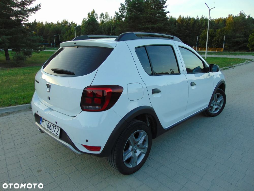Dacia Sandero Stepway TCe 100 Prestige - 4