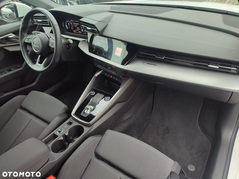 Audi A3 Limousine - 15