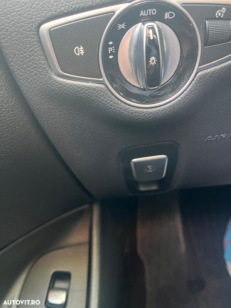 Mercedes-Benz E 220 d 9G-TRONIC - 23