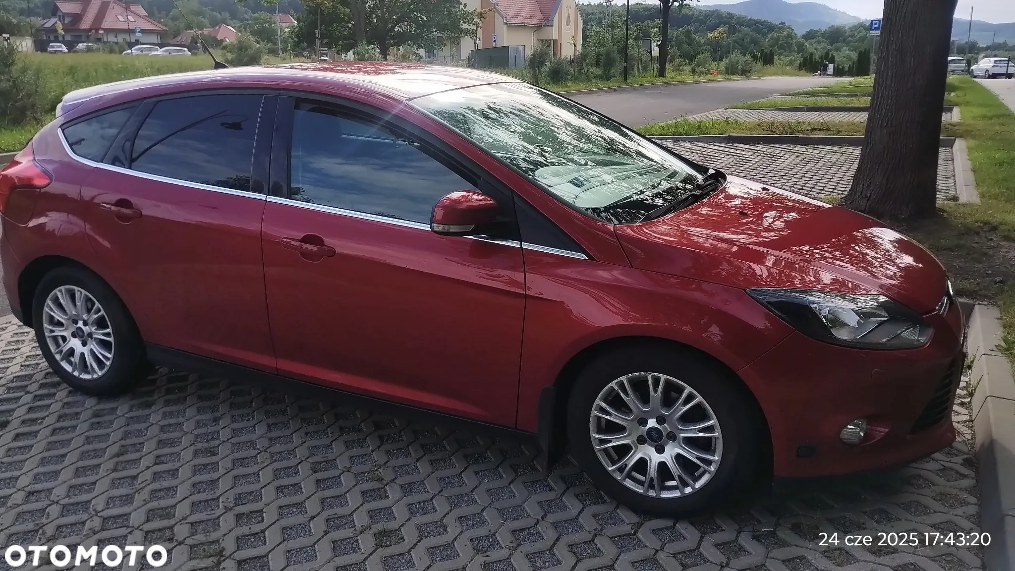 Ford Focus 1.6 FF Titanium - 12