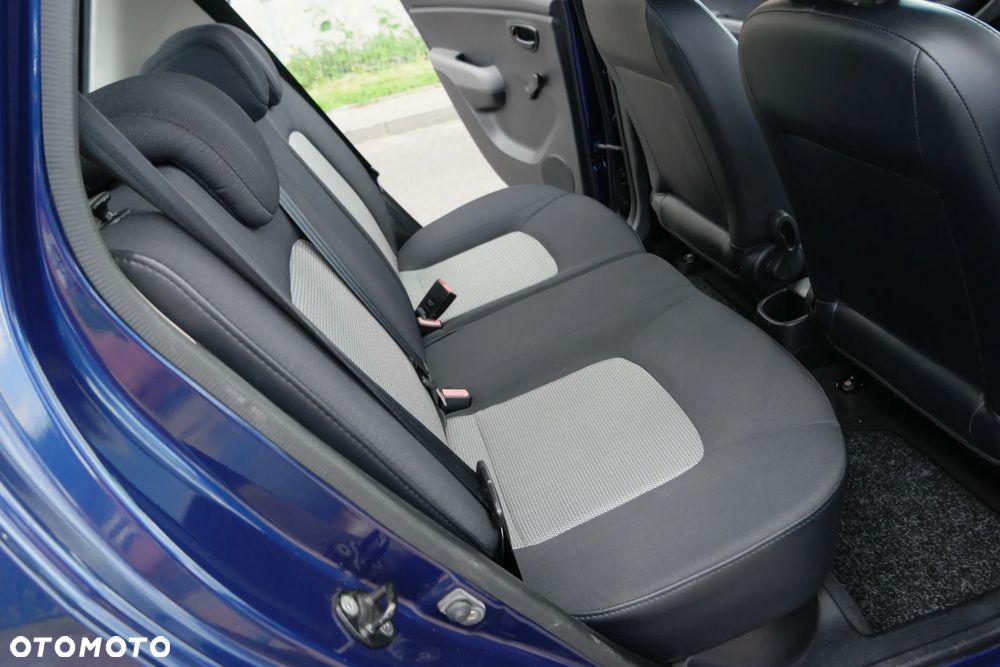 Hyundai i10 - 21