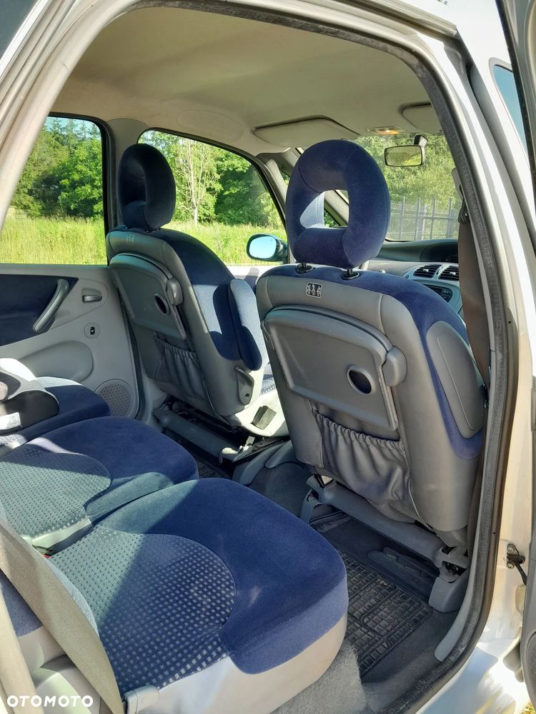 Citroën Xsara Picasso 1.8i 16V Exclusive - 11