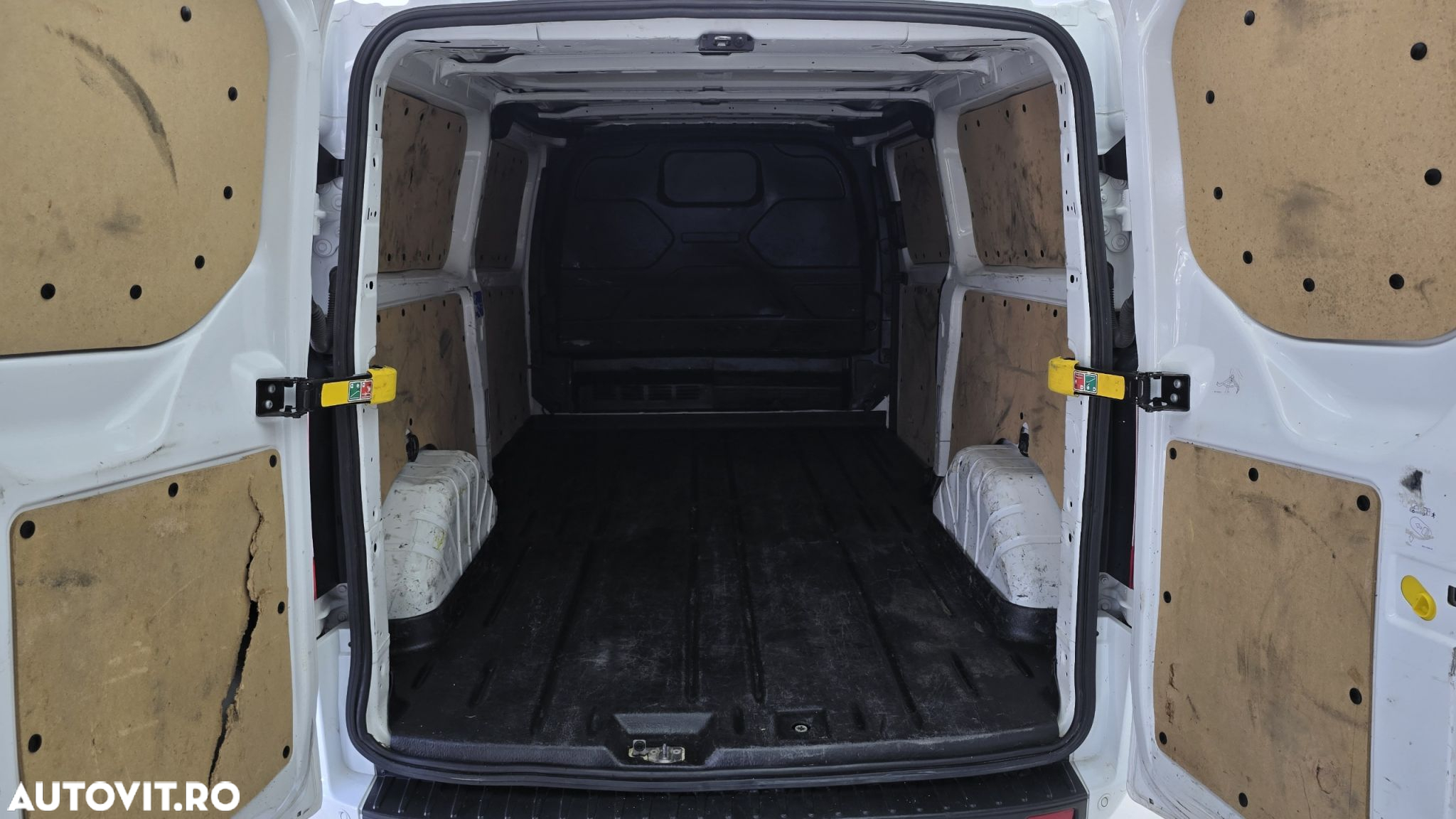 Ford Transit Custom - 25