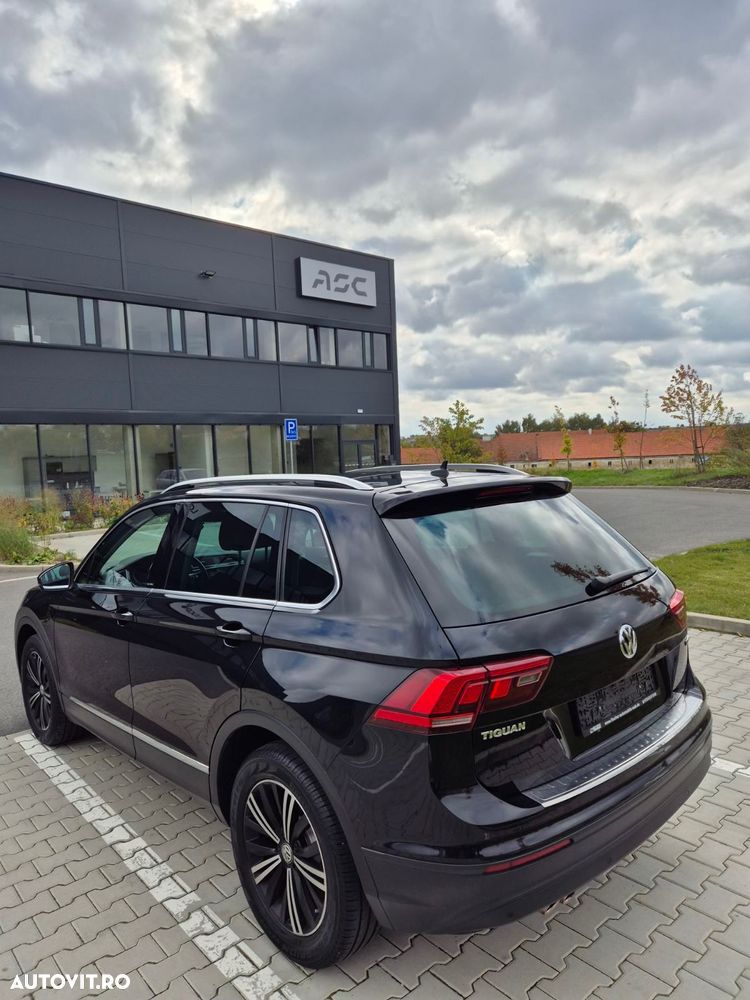 Volkswagen Tiguan 2.0 TDI SCR 4MOTION DSG IQ.DRIVE - 3