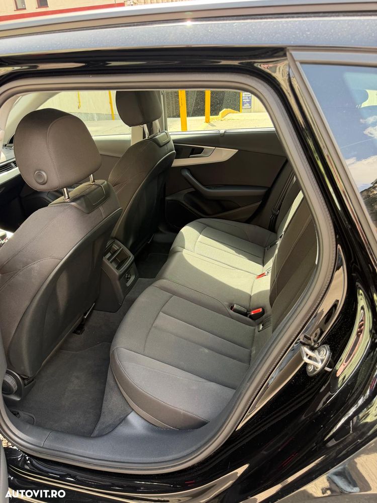 Audi A4 35 TFSI S tronic MHEV Advanced - 5