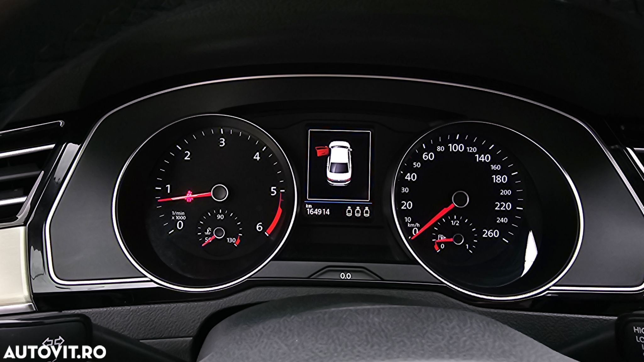 Volkswagen Passat 2.0 TDI DSG Highline - 16
