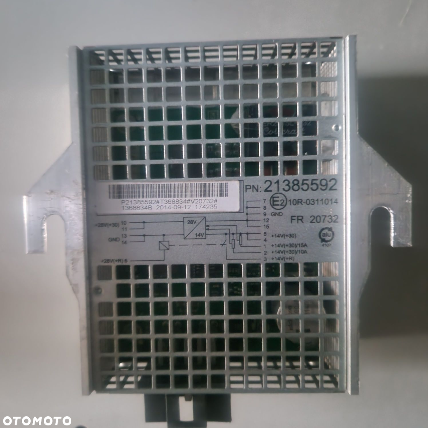 Przetwornica 28V/14V Renault gama t - 2
