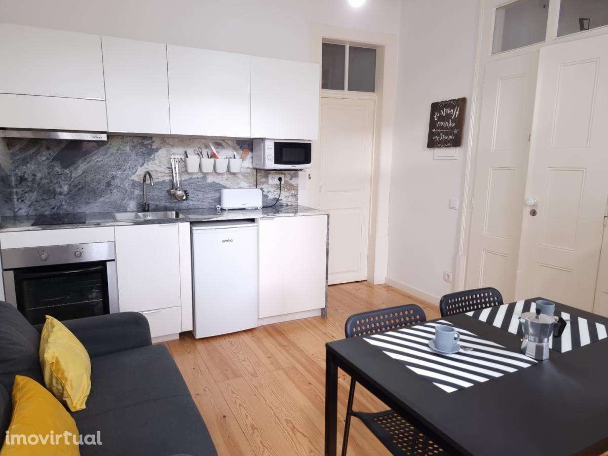 Apartamento com 1 quartos - localizado em Montes Claros Coimbra - Grande imagem: 4/18