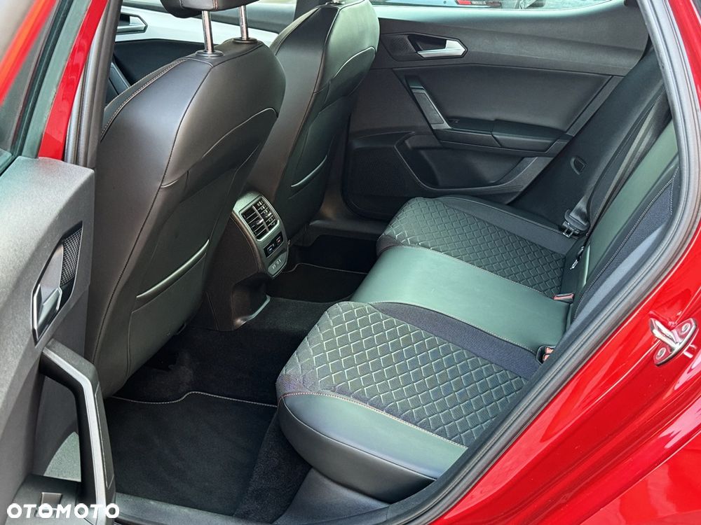 Seat Leon 1.5 TSI ACT DSG OPF FR - 11