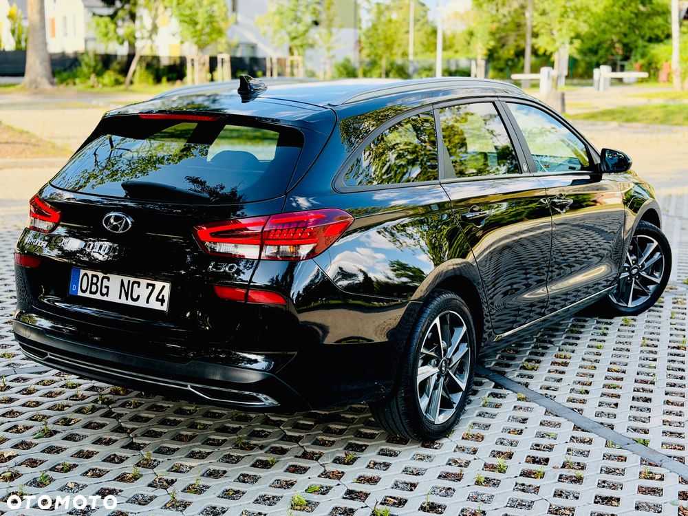 Hyundai i30 1.6 CRDI 48V-Hybrid EDITION 30+ - 33