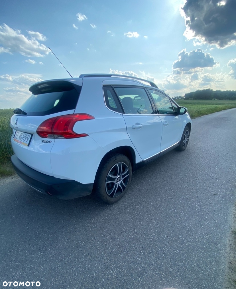 Peugeot 2008 - 6