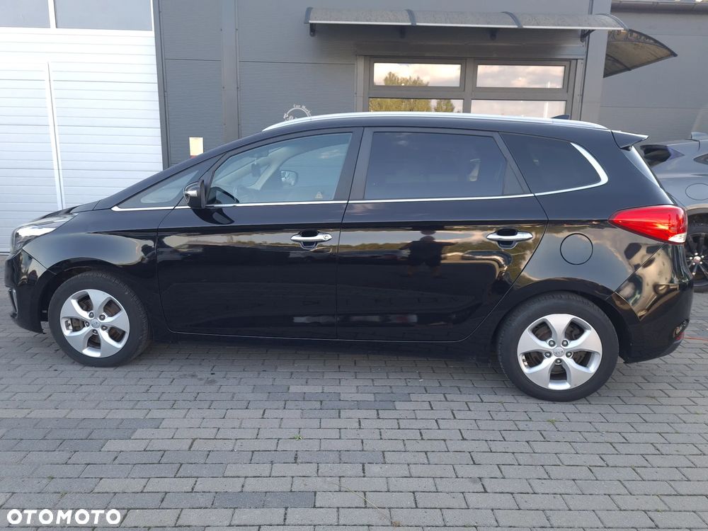 Kia Carens 1.7 CRDi Spirit - 16
