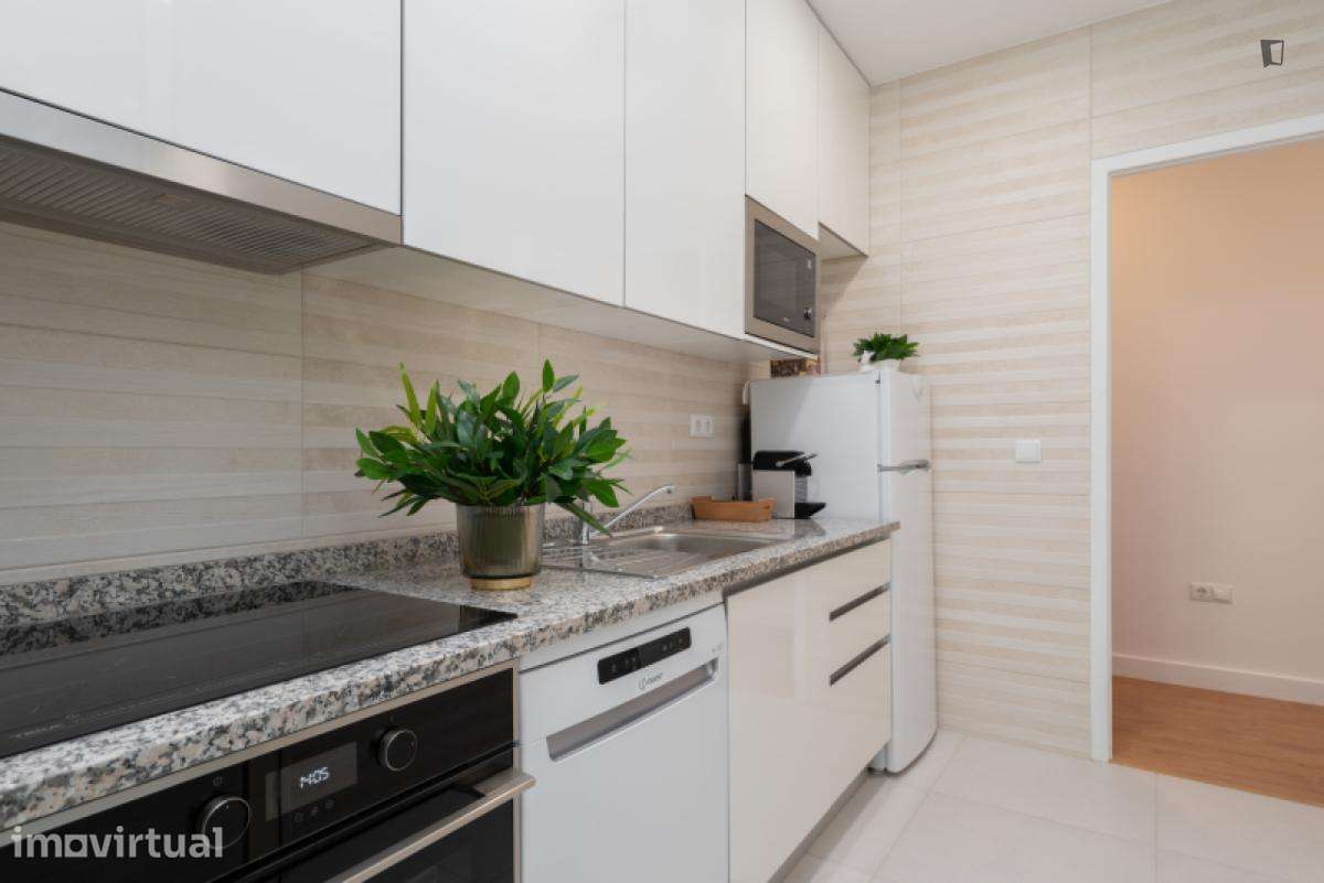 Apartamento com 3 quartos - localizado em Vila nova de gaia - Grande imagem: 3/60
