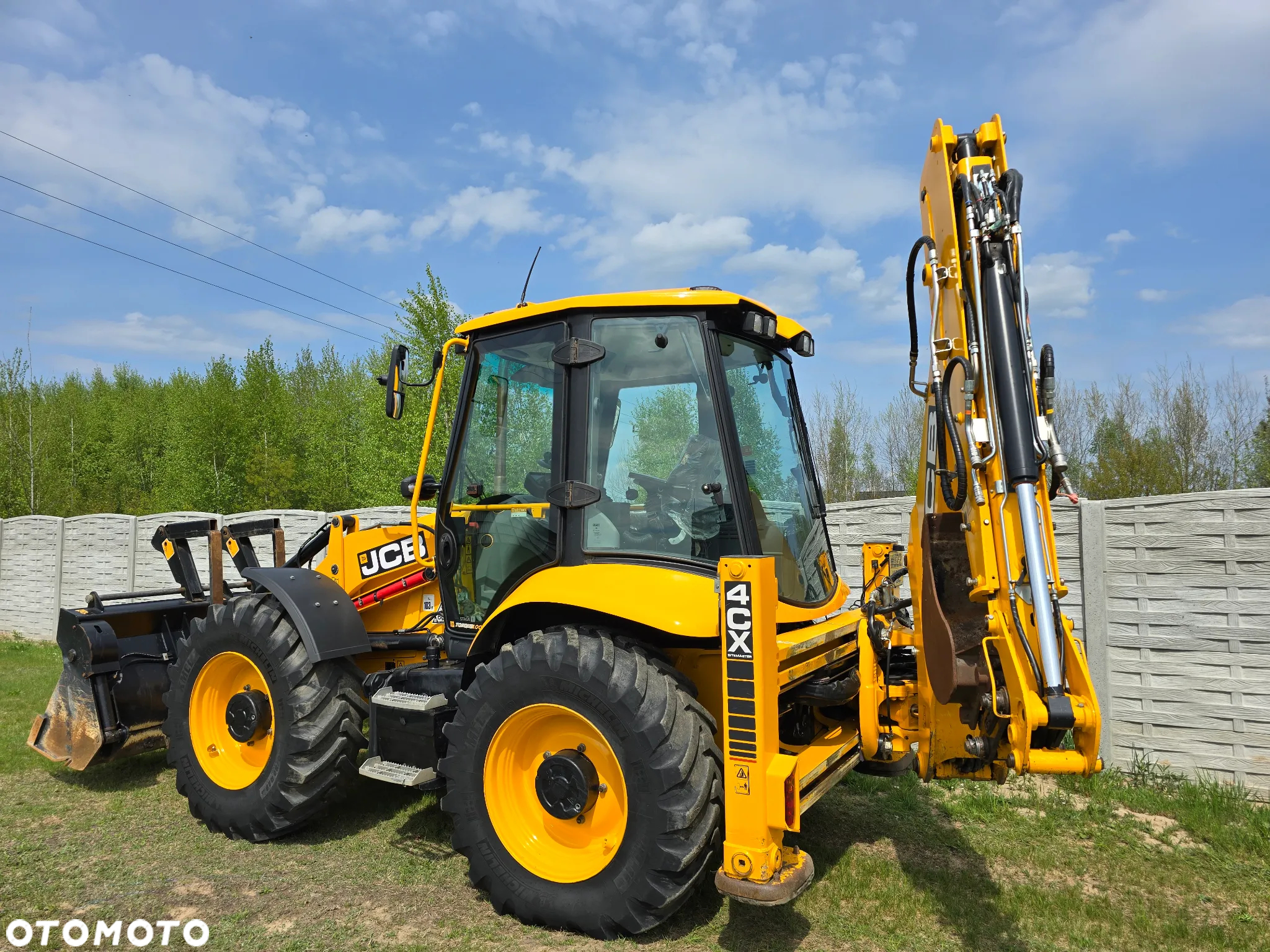JCB - 23