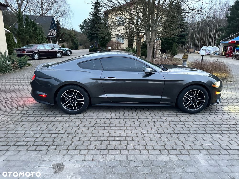 Ford Mustang 2.3 Eco Boost - 7