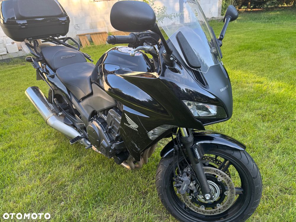 Honda CBF - 3