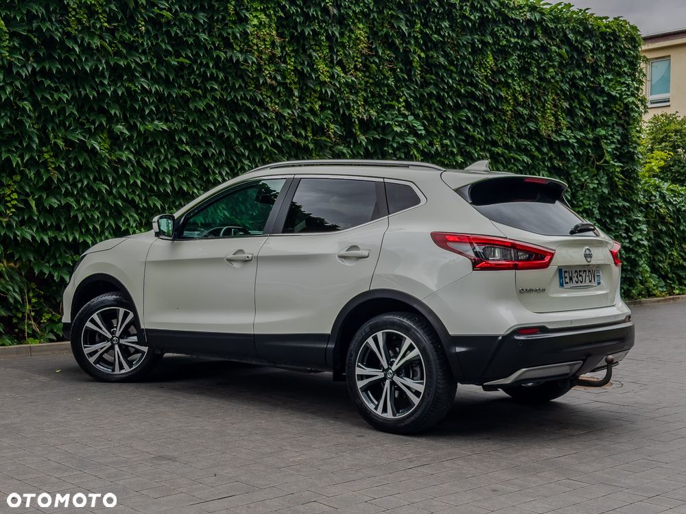 Nissan Qashqai 1.5 dCi DPF 360 - 14