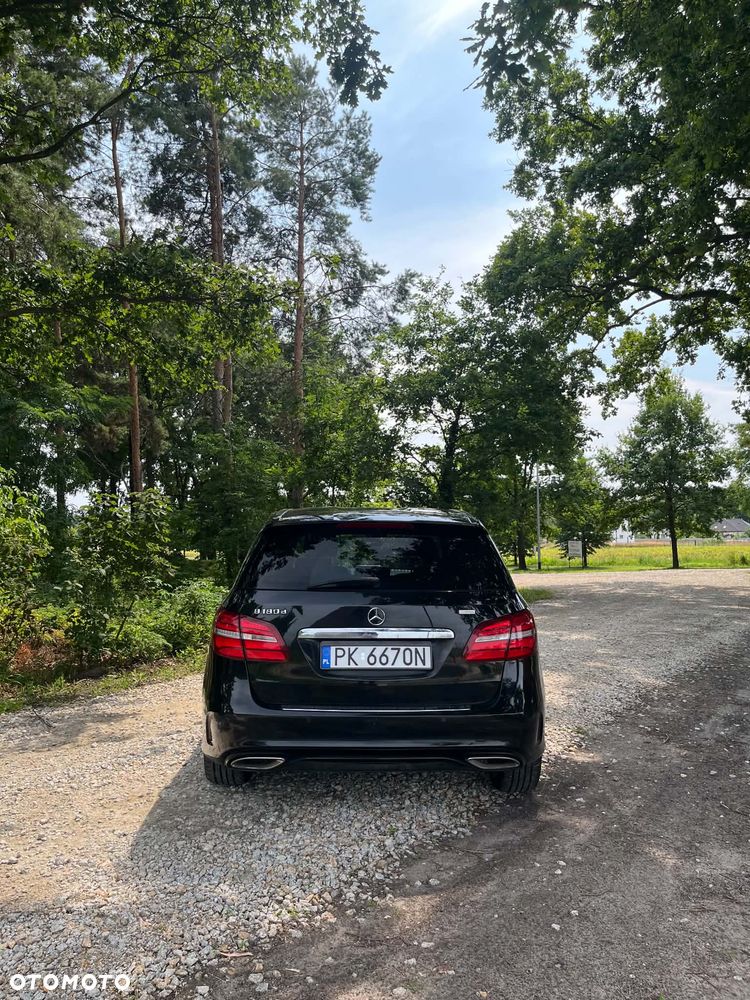 Mercedes-Benz Klasa B 180 (CDI) d 7G-DCT AMG Line - 14