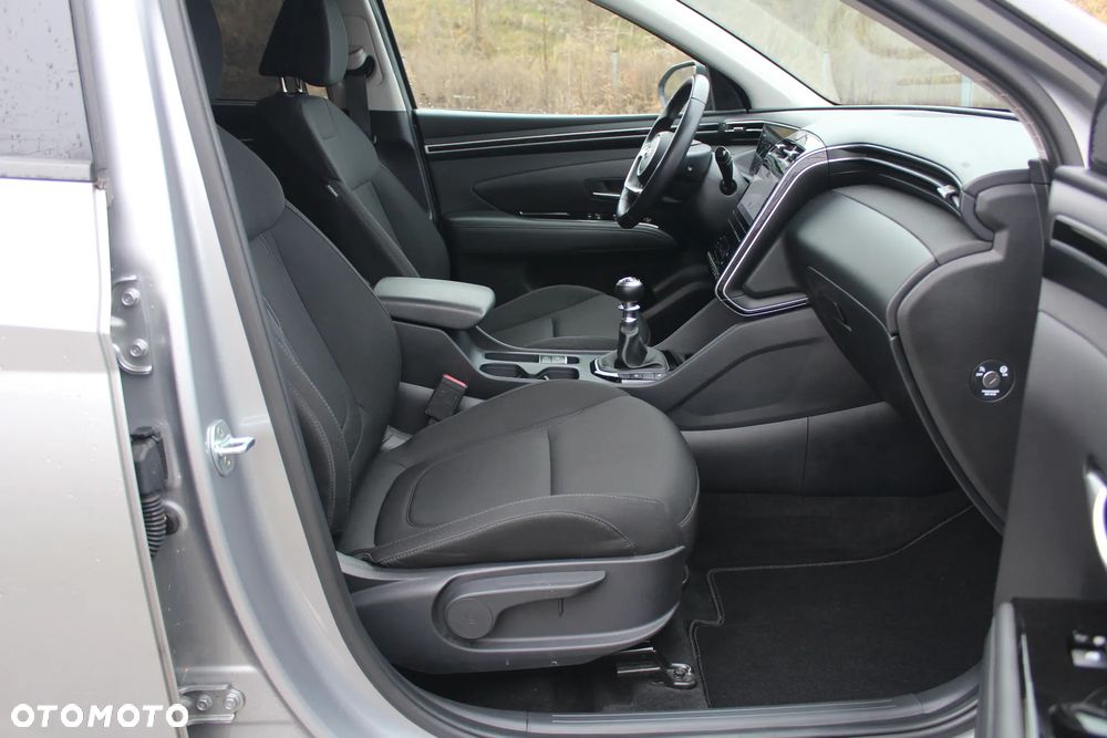 Hyundai Tucson 1.6 CRDi Style 2WD - 18