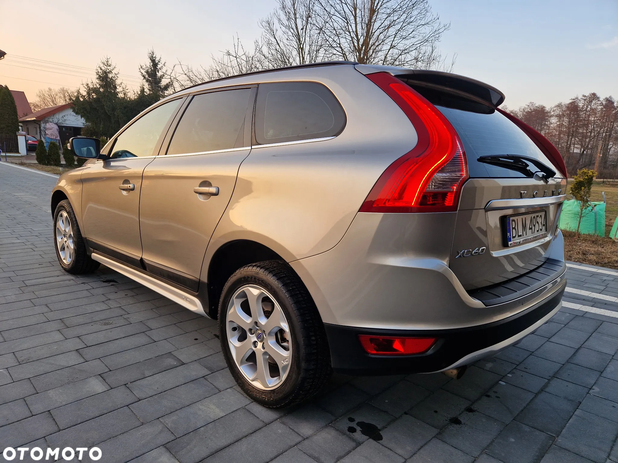 Volvo XC 60 D4 Geartronic Momentum - 5