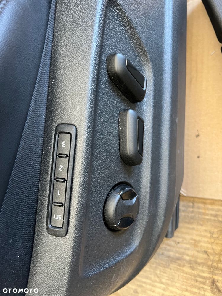 SKODA KODIAQ FOTELE KANAPA SKÓRY LAURIN KLEMENT - 7