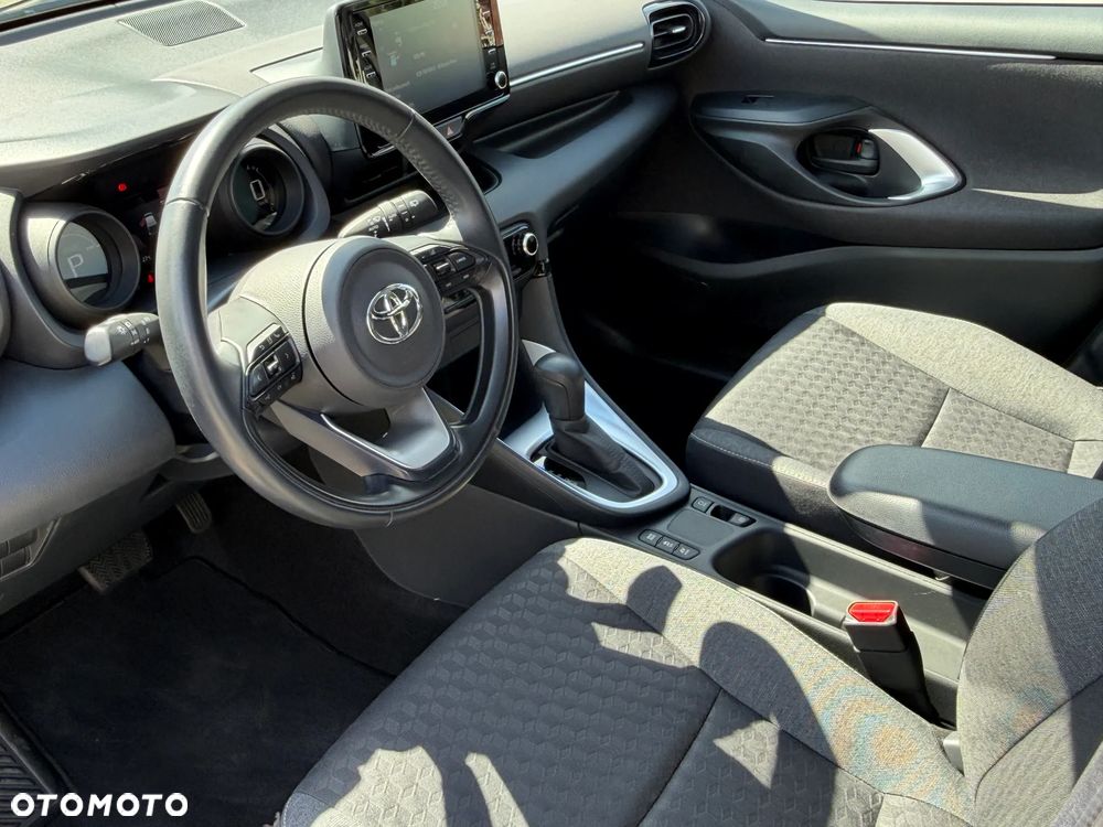 Toyota Yaris - 15