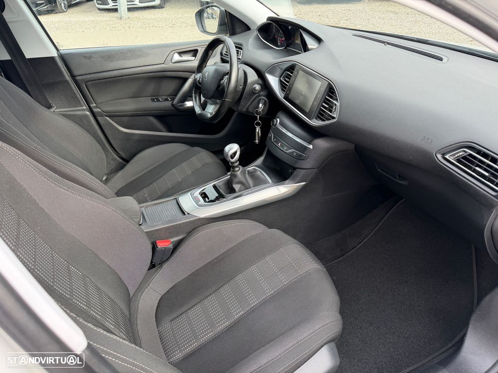Peugeot 308 1.6 BlueHDi Allure - 11