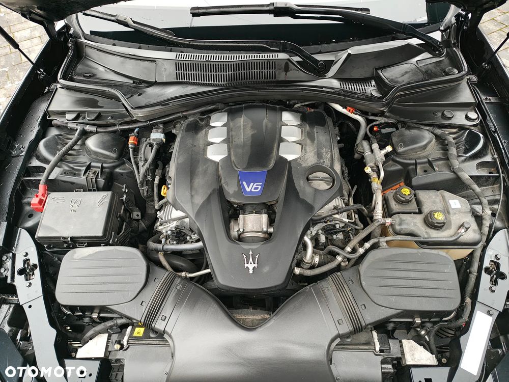 Maserati Ghibli Modena - 38