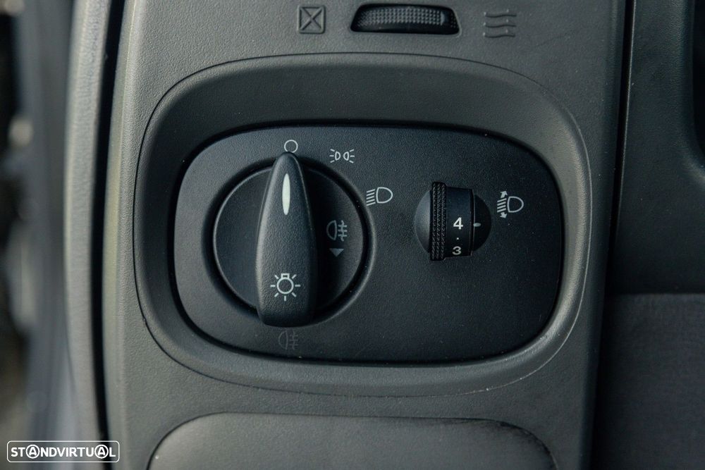 Ford Transit 2.4 TDCi RD L - 20