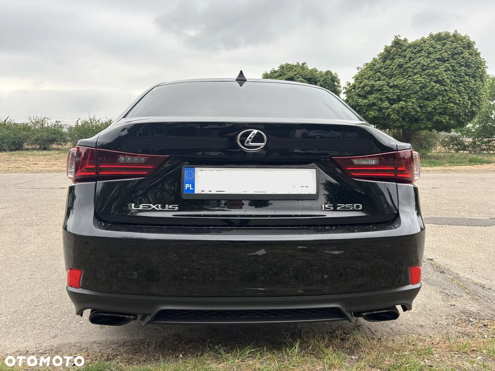 Lexus IS 250 Prestige - 14