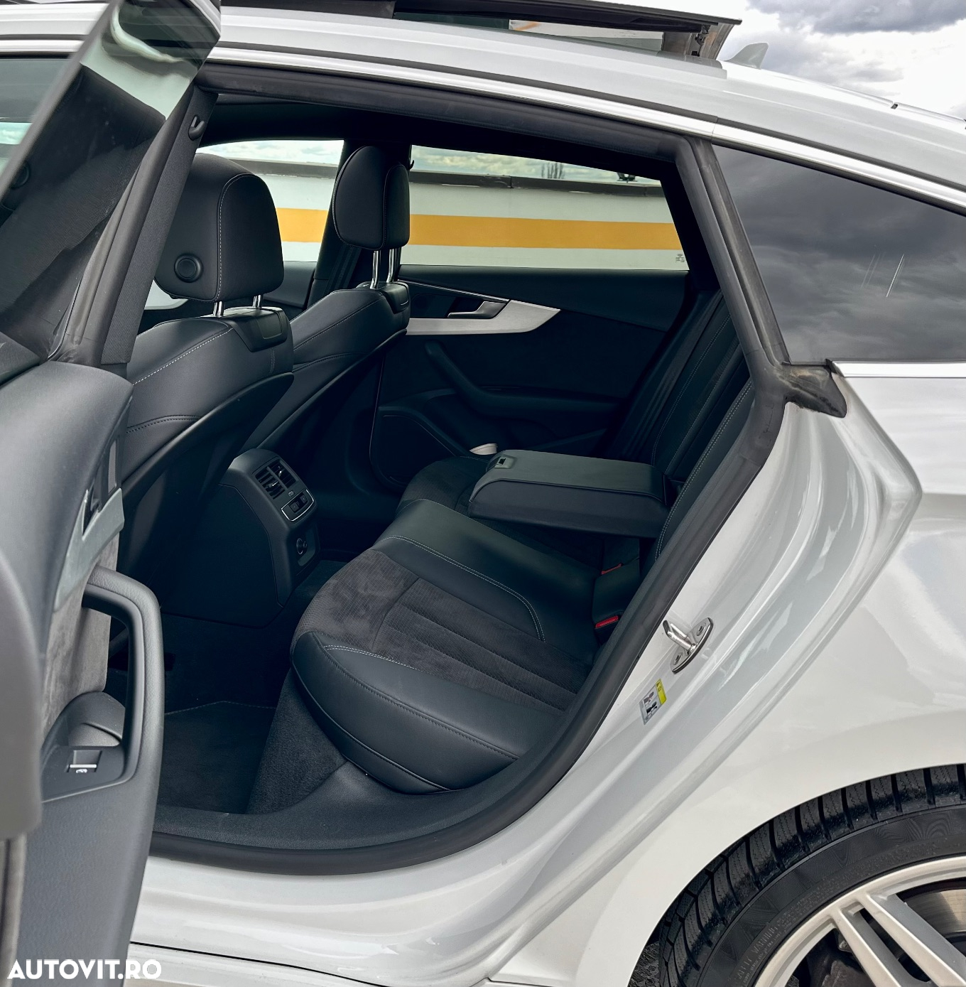 Audi A5 Sportback 40 TDI quattro S tronic S line - 9