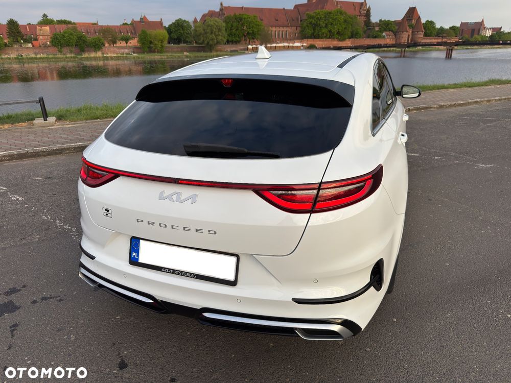 Kia ProCeed - 6