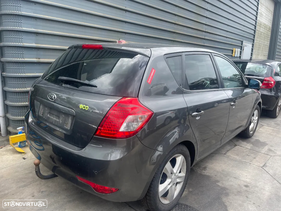 KIA CEED 1.6 CRDI DE 2012 PARA PEÇAS - 4